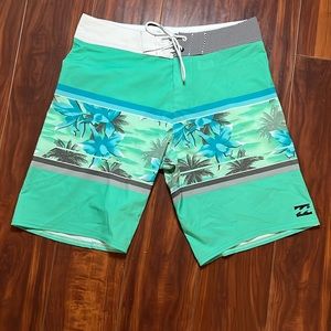 Billabong Taj Burrow Boardshorts